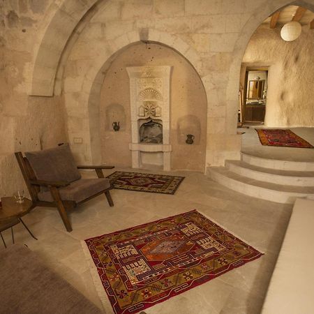 Helike Cave Suites Uchisar Zimmer foto
