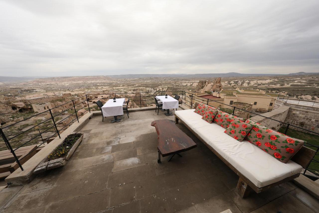 Helike Cave Suites Uchisar Exterior foto