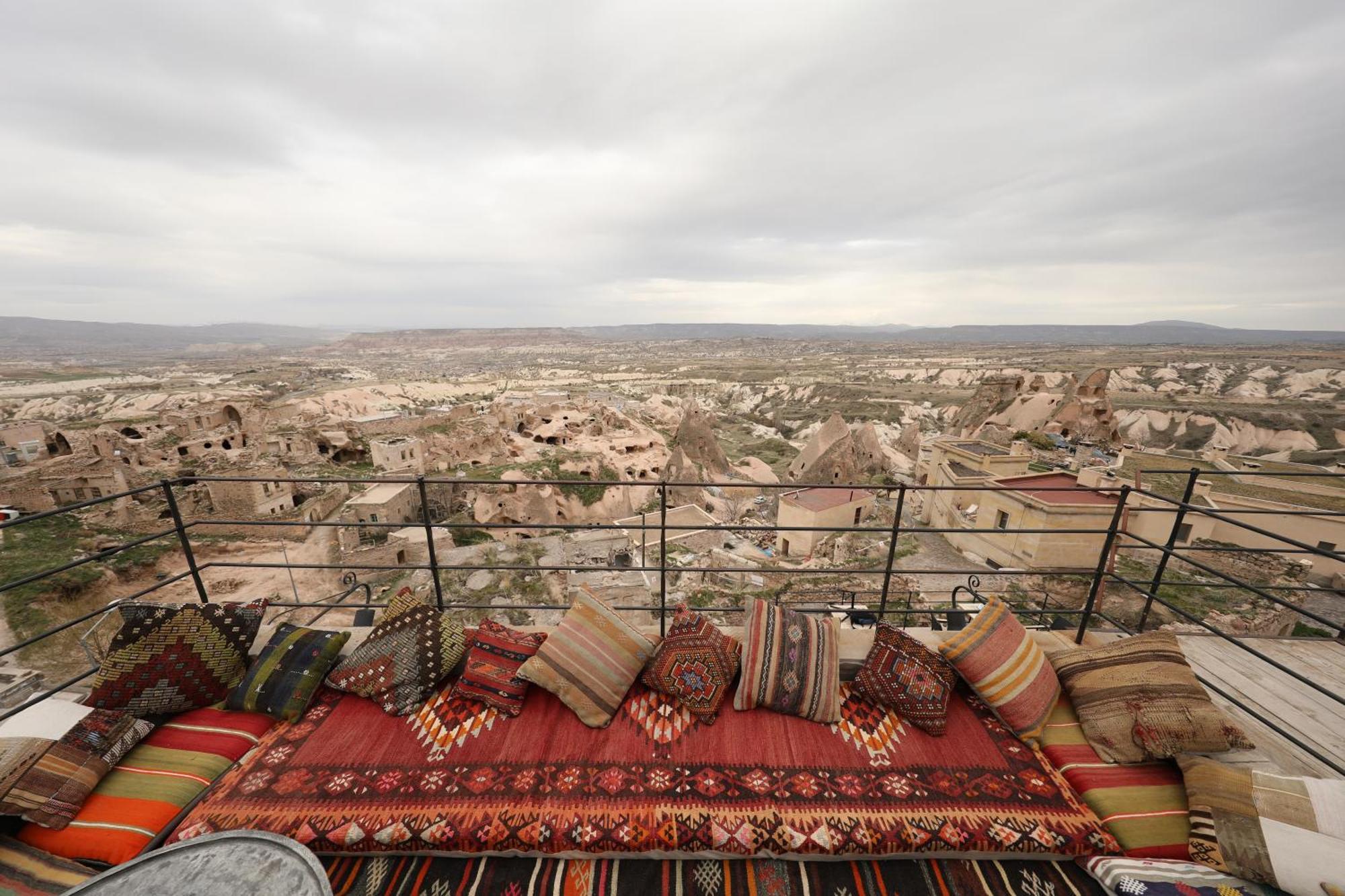 Helike Cave Suites Uchisar Exterior foto